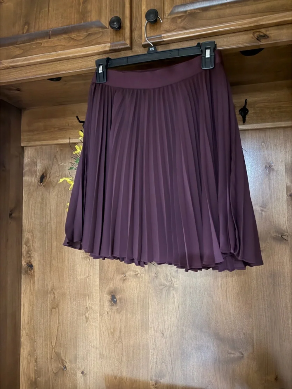 Aritzia Babaton worn by Kylie Jenner and hard to find size! - Picture 3 of 5